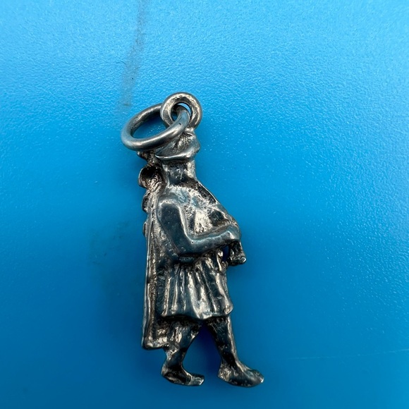 Jewelry - Sterling Bag piper Charm